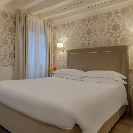 Hotel Bartolomeo Venice Exterior photo